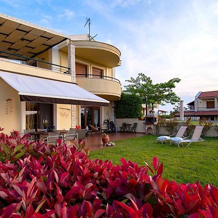 #Luxlikehome Hill Summer Villa Elani Exteriör bild